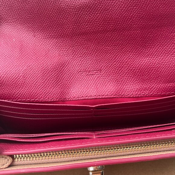 Coach Pink Leather Wallet PRE-LOVED - Picture 4 of 4